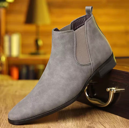 Clark’s Suede Chelsea’s