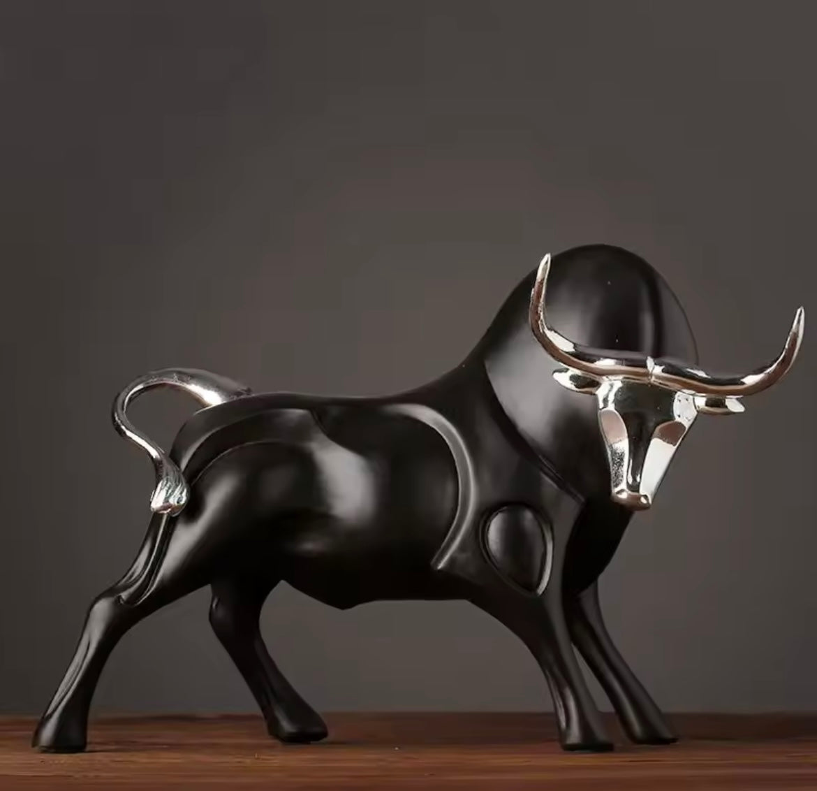 SilverTail Bull Masterpiece