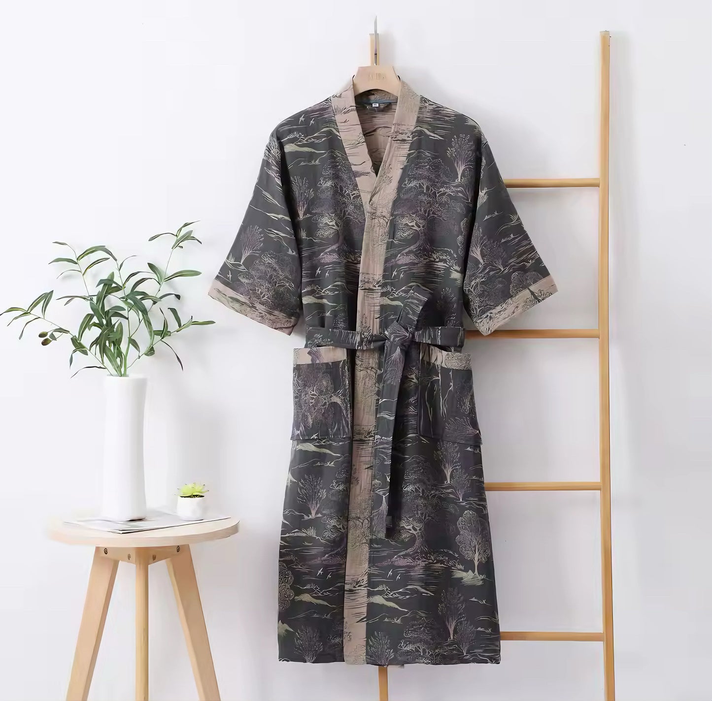 Petal Elegance Robe